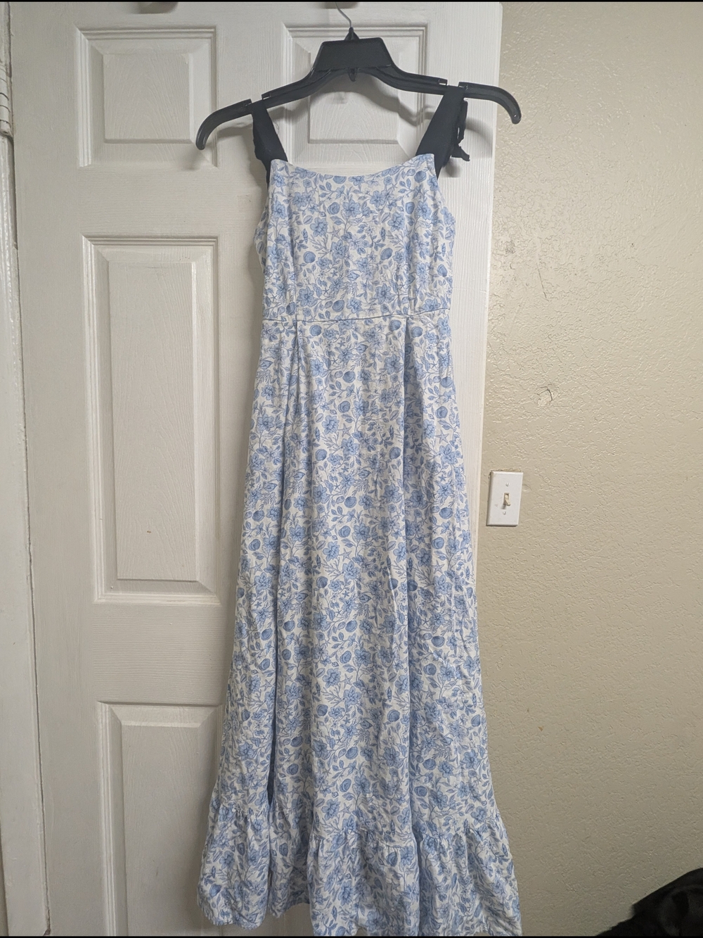 Gianni Bini Light Blue Floral Maxi Dress with Ruffle Hem
